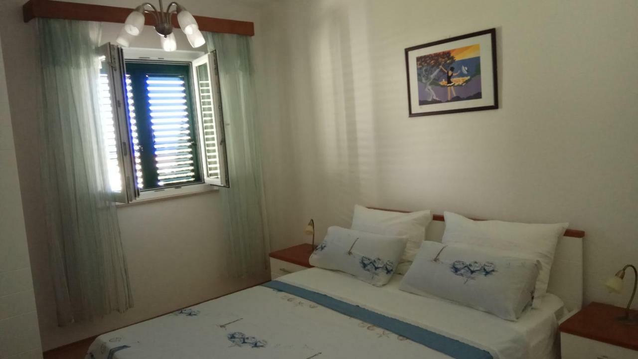 Apartments Marcic Bol Kültér fotó