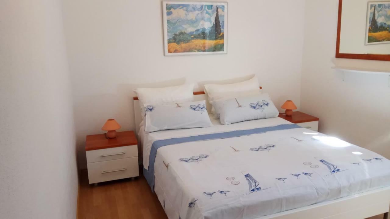 Apartments Marcic Bol Kültér fotó