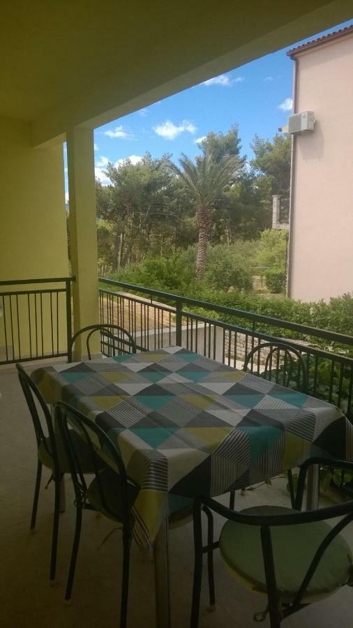 Apartments Marcic Bol Kültér fotó